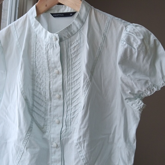 Ptp17" Cotton Aqua-blue Short Puff Sleeve Button Blouse with Pleated Details - Picture 3 of 17